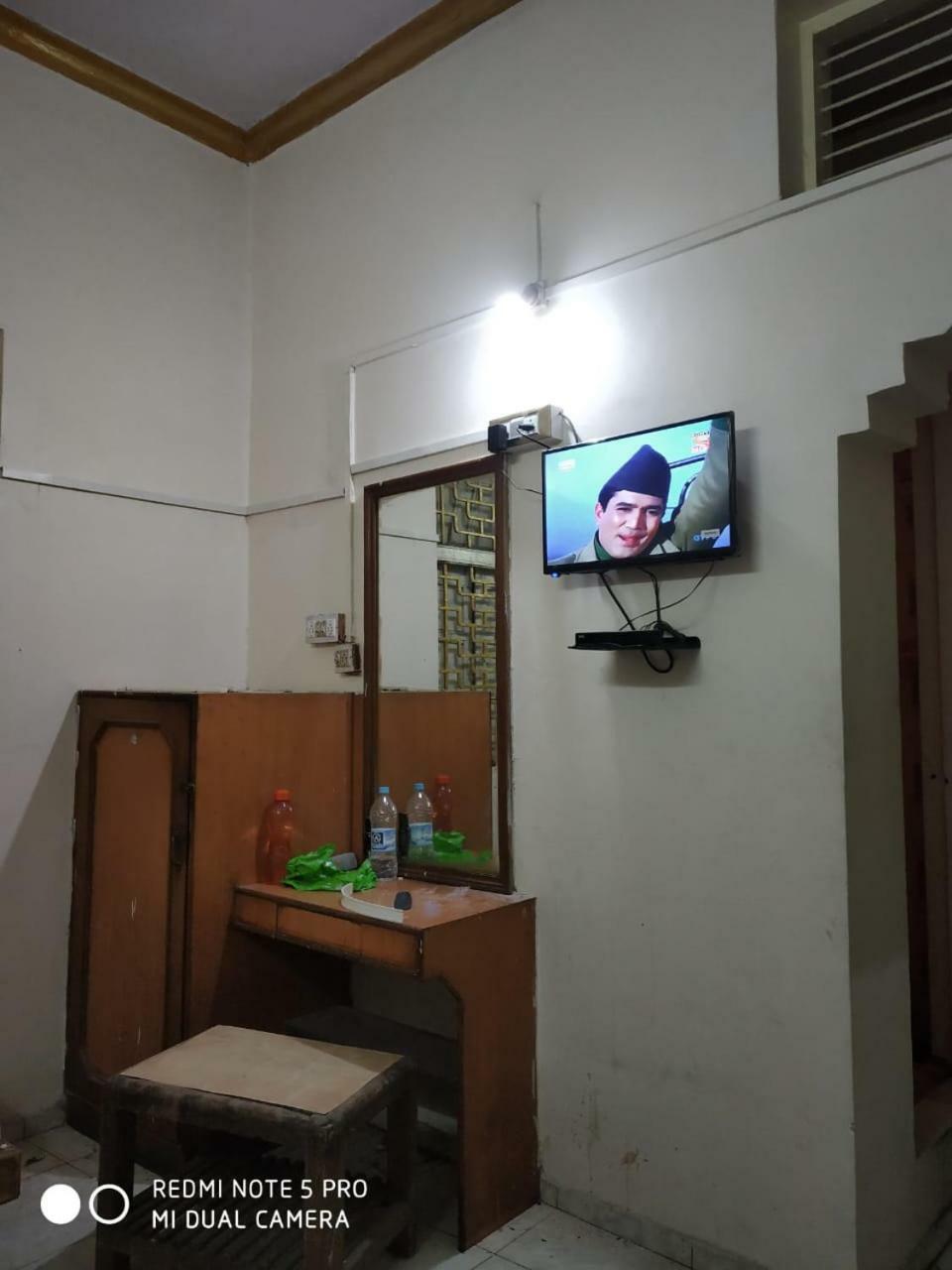 Hotel Uttam Nivas Ahmedabad Exterior photo